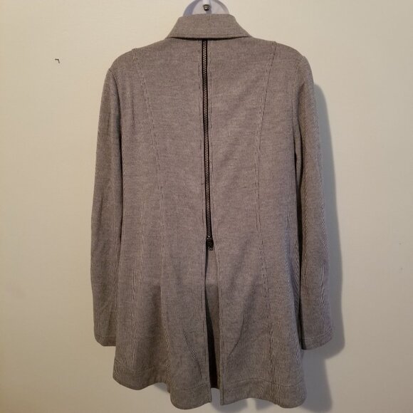 Cabi M Black White Pinstripe Blazer DROP OFF Jacket Ponte Knit Zip Back 5300 - Picture 4 of 8